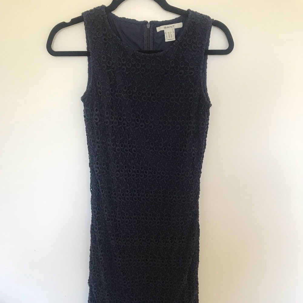 Dress - Picture 2 of 3